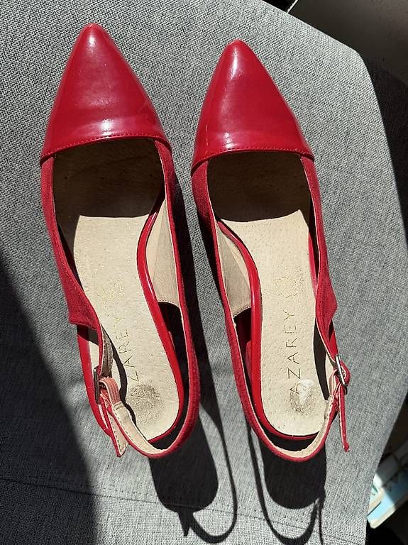 Scarpe da donna: Pumps Gr. 37 aus Leder  – Usato da Zürich venduto da hoiliaaa 1