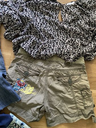 7 artikel shorts / blusen 34 / 36