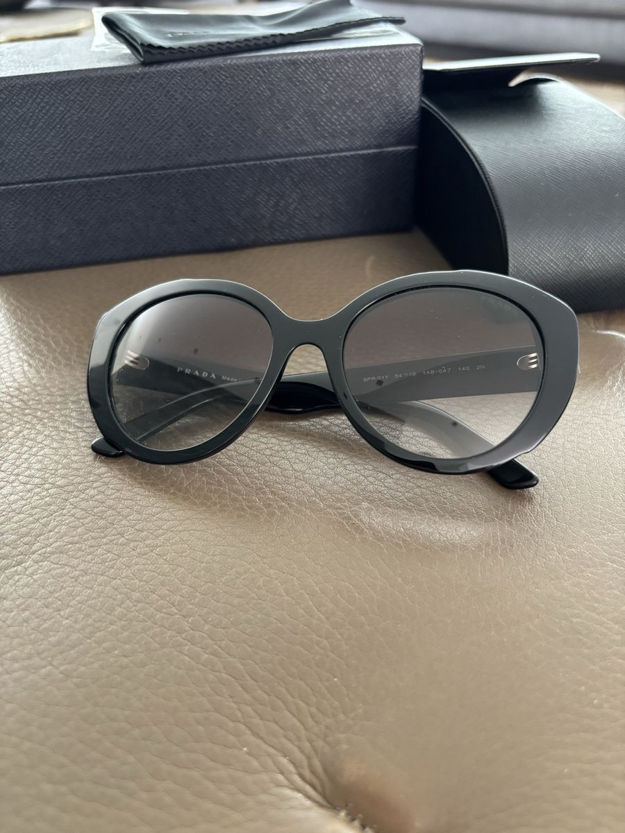 Prada Occhiali & Lenti: PRADA Sonnenbrille wie NEU – Nuovo (secondo la descrizione) da Tägerwilen venduto da limolimo 2