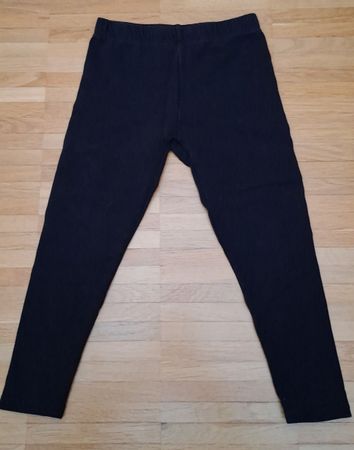 Leggings schwarz Grösse 104 in gutem Zustand