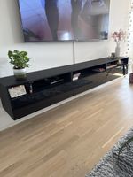 Wand TV Möbel schwarz