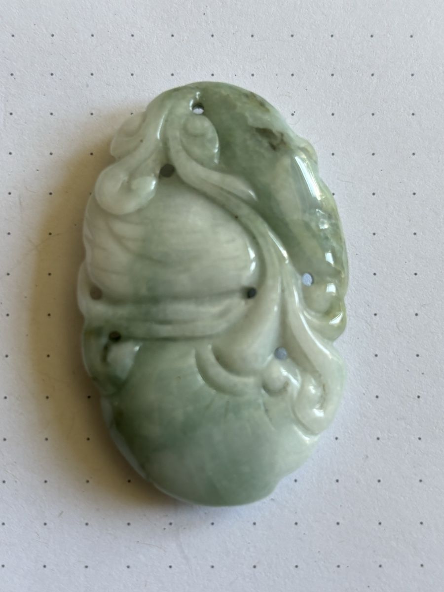 Pendentifs: echter Jade Anhänger handgeschnitzt – D'occasion à Bern par Himmelsherold