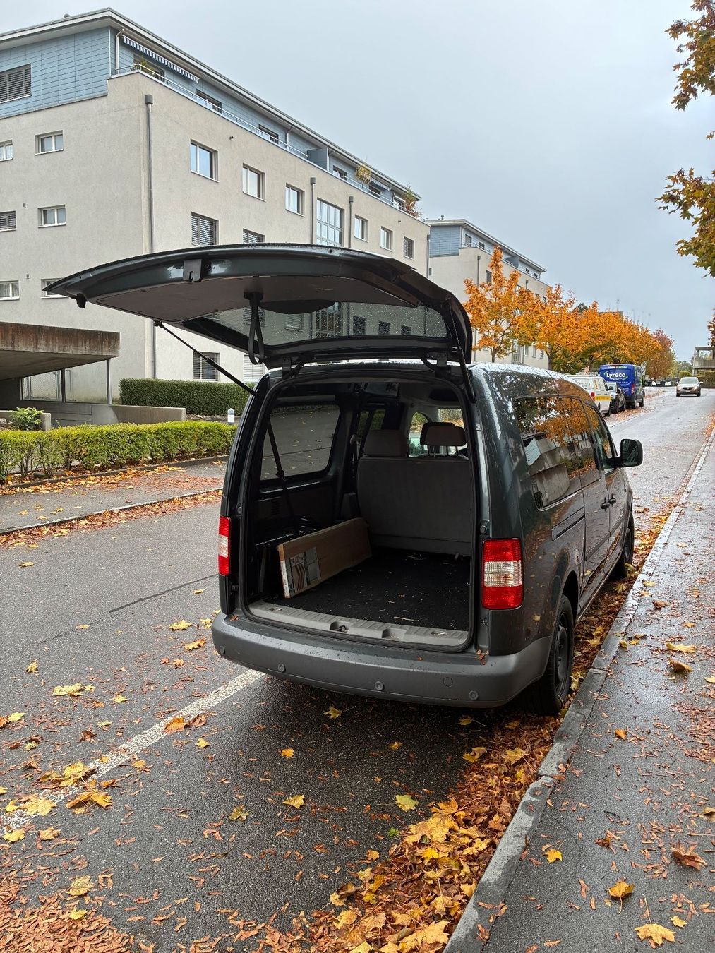 VW Veicoli commerciali: VW Caddy Maxi 1.9 TDI – Usato da Thun venduto da RegliE 4