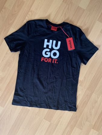 HUGO T-Shirt Grösse M Neu mit Etikett