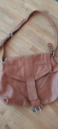 Damen Tasche aus Leder von ORIANO