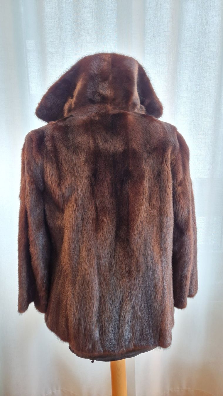 Nerz Giacche: Nerzjacke – Usato da Luzern venduto da kzu_8qsg 1