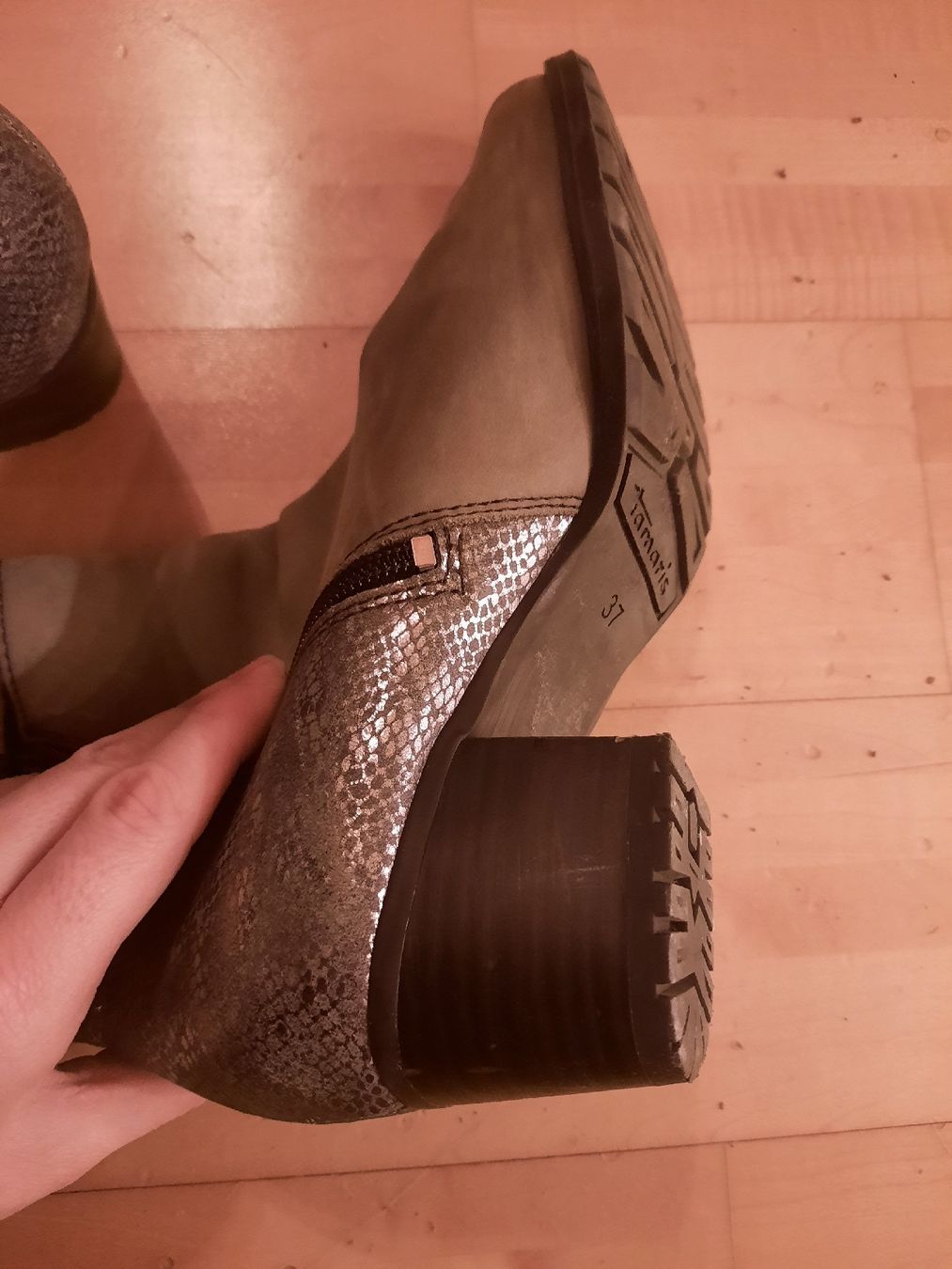 Tamaris Damenschuhe: Stiefeletten beige 37 – Gebraucht aus Rüti ZH von 11120 4