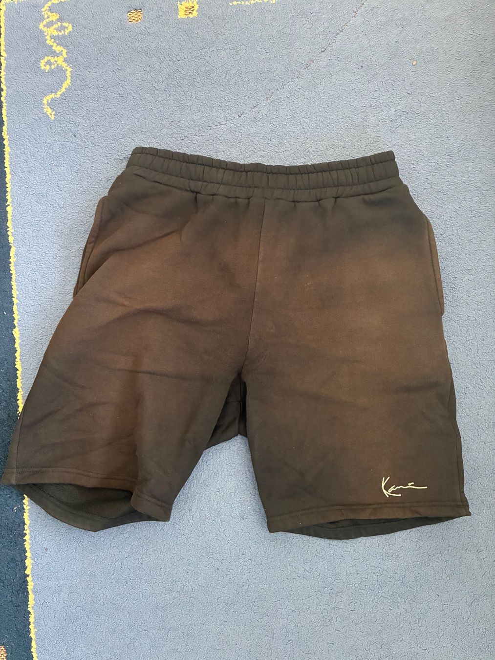 Pantaloni: Karl Kani - Dicke kurze Hose – Usato da Dielsdorf venduto da aid_6lk7