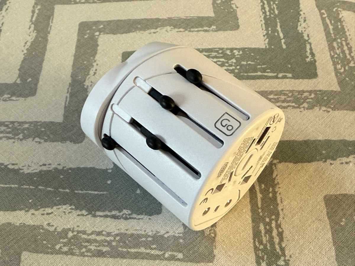 Unità & Adattatore: Reiseadapter - Weltstecker – Nuovo (secondo la descrizione) da Veltheim AG venduto da EVENT-LLS 2