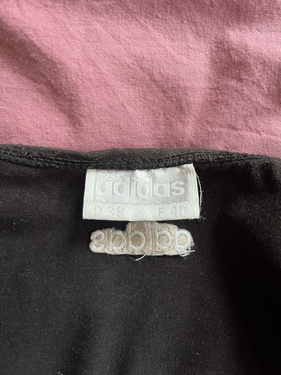 Adidas Canottiere & Pantaloni: Retro Adidas Jumper – Usato da Baden venduto da AnnikaBaettig 4