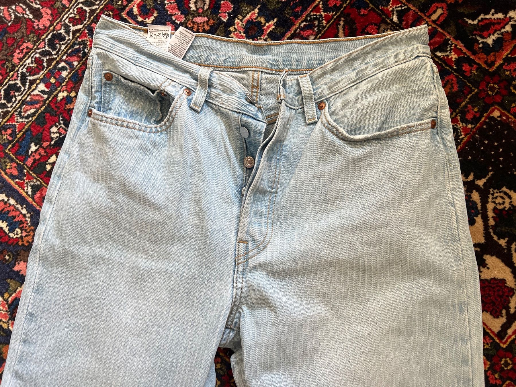 Levi's Jeans: Levi's 501 Jeans, hellblau, W30 / L29 – Usato da Zürich venduto da Girasole232 1