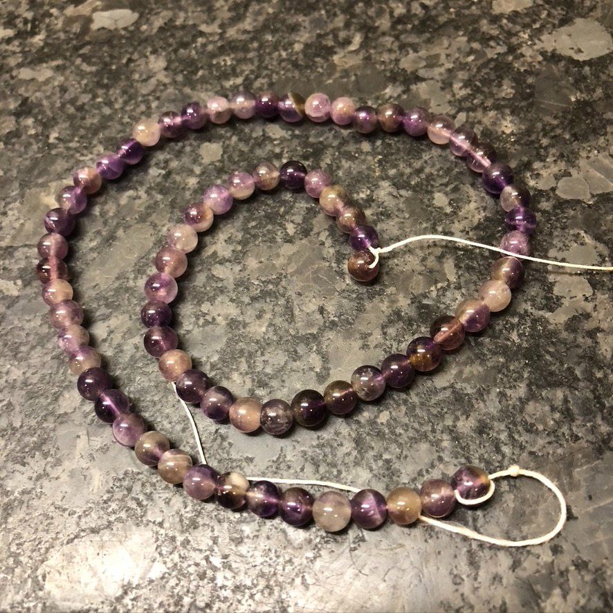 Edelsteine: schöne, natürliche "Amethyst" Perlen 6mm - 1 Strang – Neu und originalverpackt aus Ittenthal von Hwaggis 1