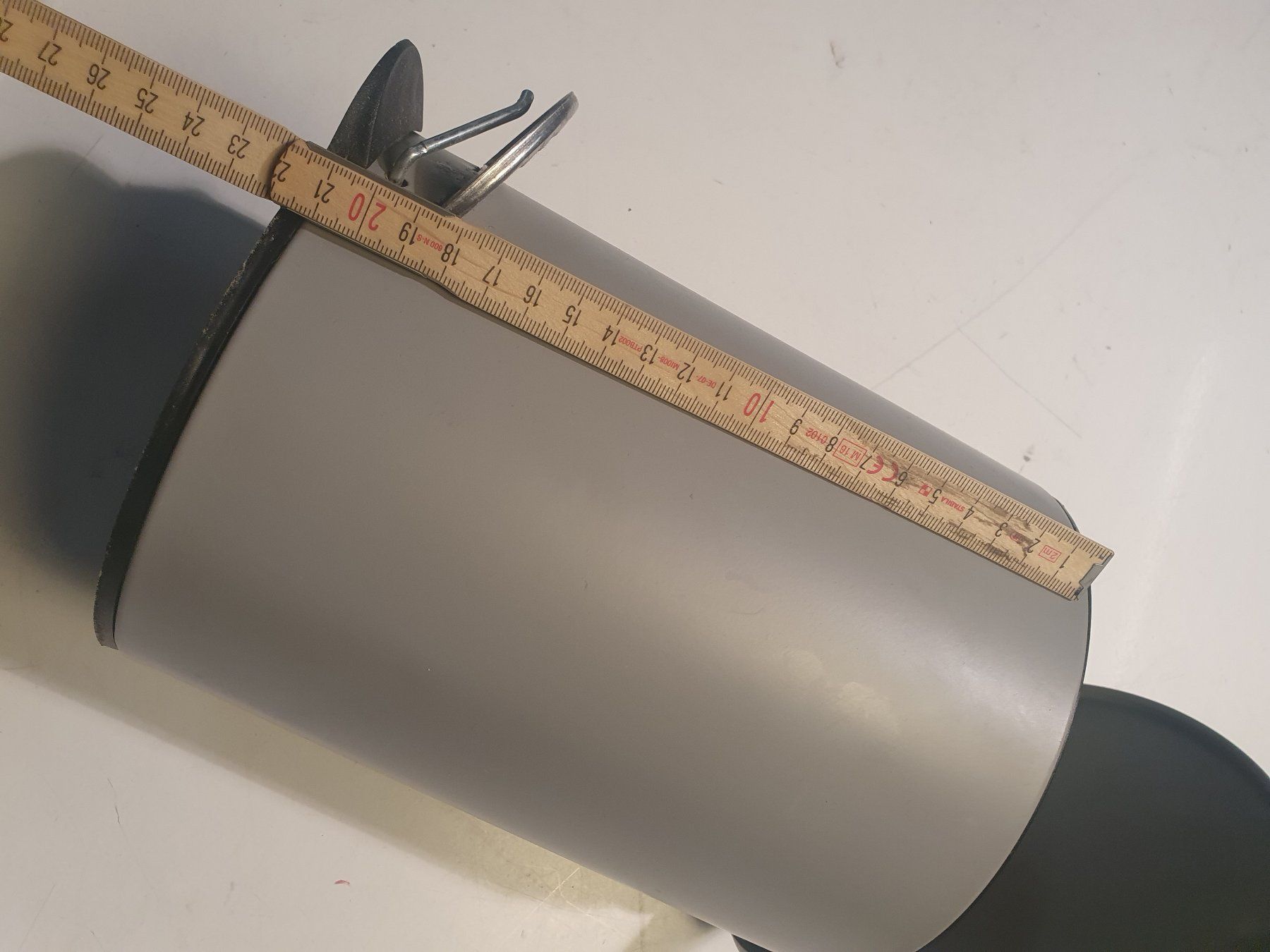 Abfalleimer: WC-Kübel grau – Gebraucht aus Zürich von loosebone 5