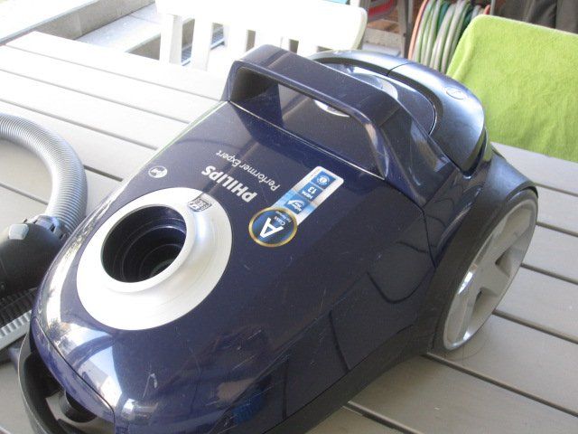 Philips Aspirateurs & Accessoires: Philips-Staubsauger – D'occasion à Ehrendingen par spanky11 5