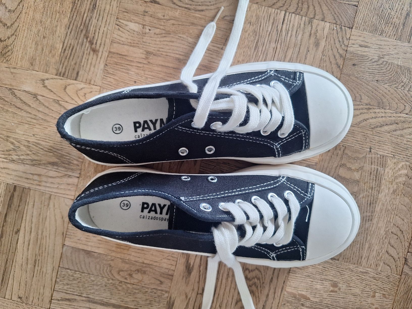 Converse Herrenschuhe: CONVERSE Turnschuhe schwarz – Neu und originalverpackt aus Grenchen von Belinda0607 1