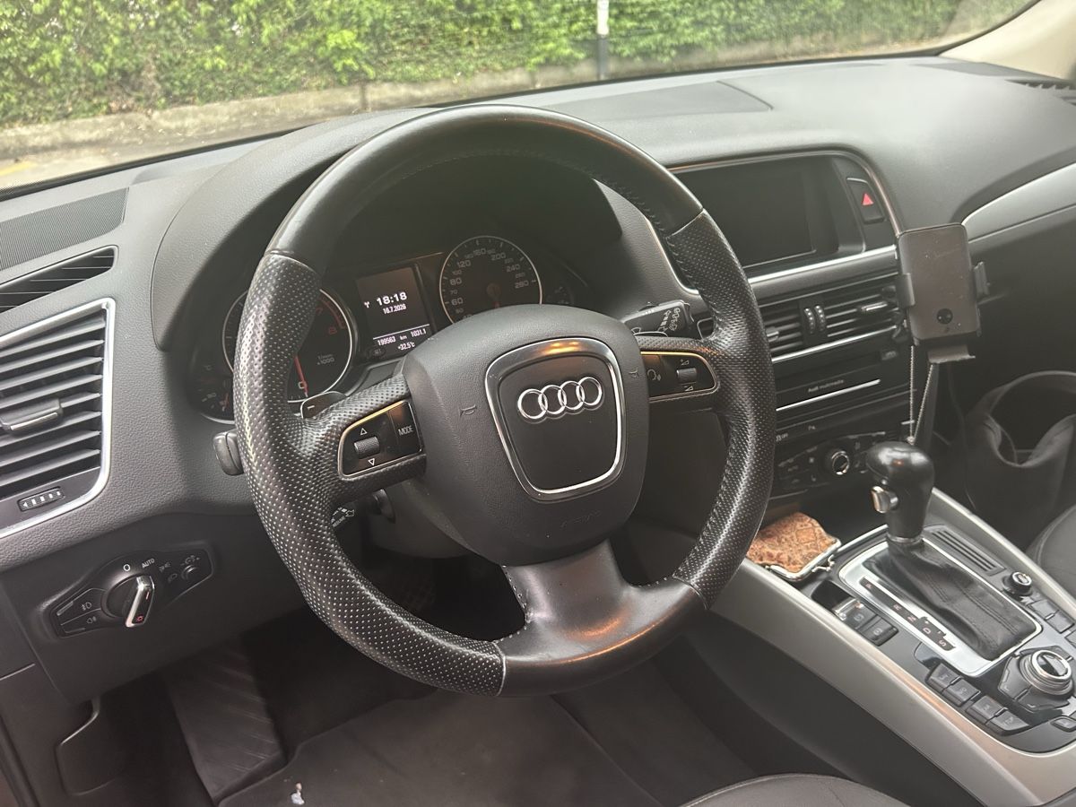 Audi Autos: Audi Q5 3.2 FSI – Gebraucht aus tägerig von V-Fashion 3