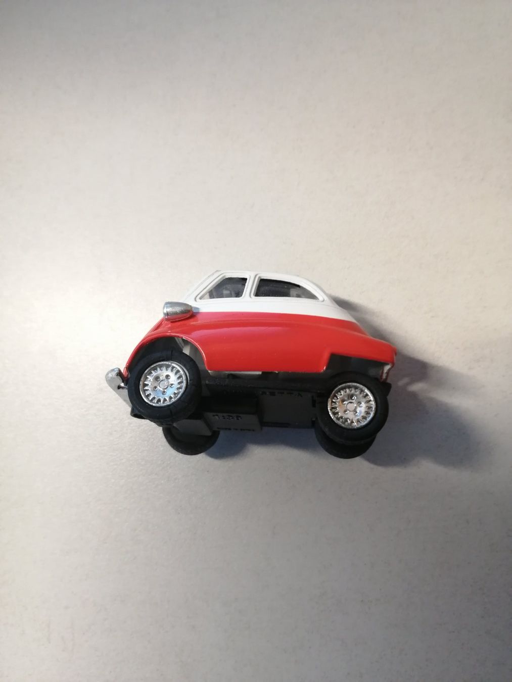 BMW Modellini d'auto: BMW Isetta Modellauto 1:38 – Usato da Hinterkappelen venduto da 1399 3