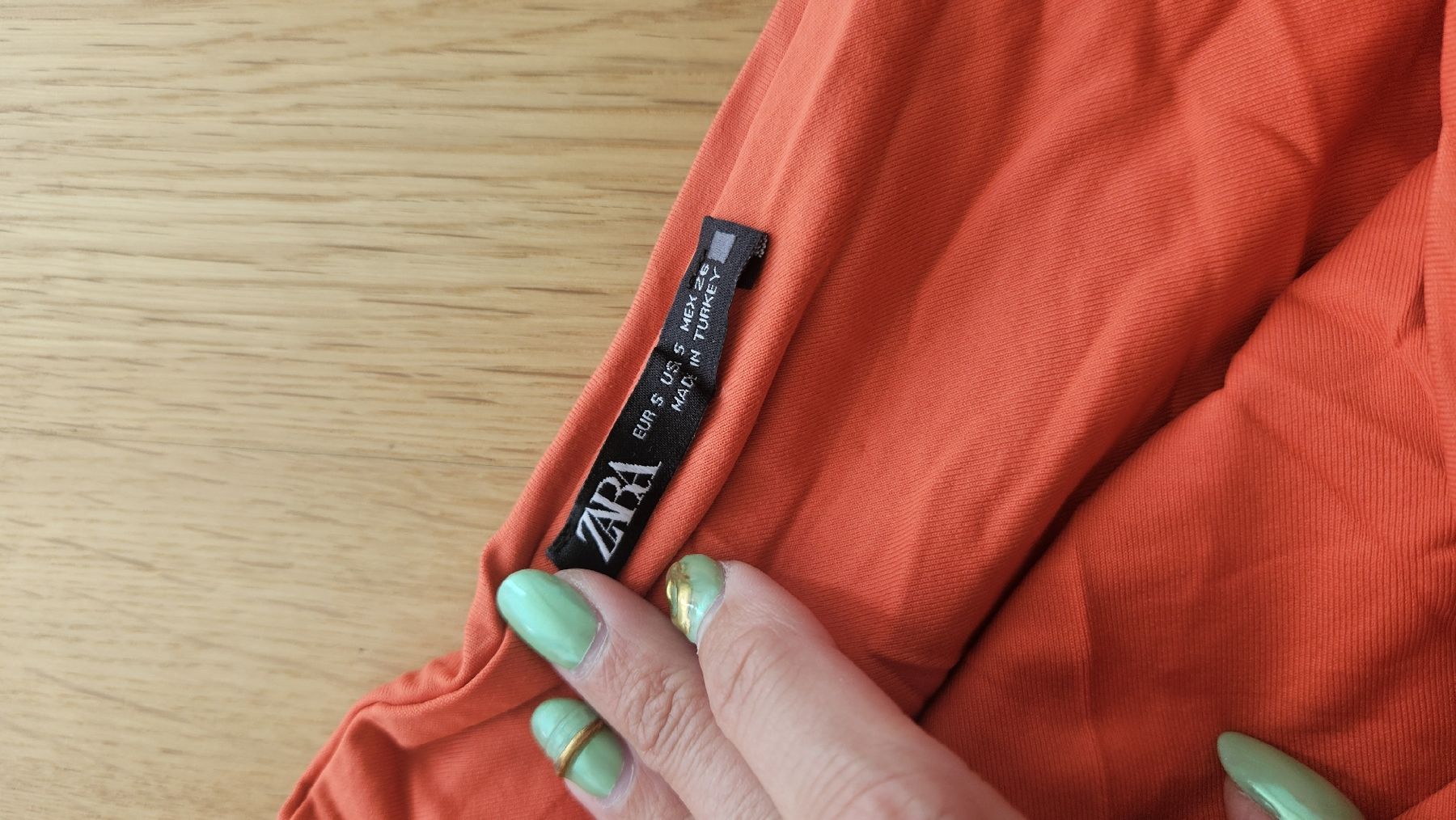 Zara Top: Haut Zara orange, taille S – Nuovo (secondo la descrizione) da Sion venduto da tiff_1992 1