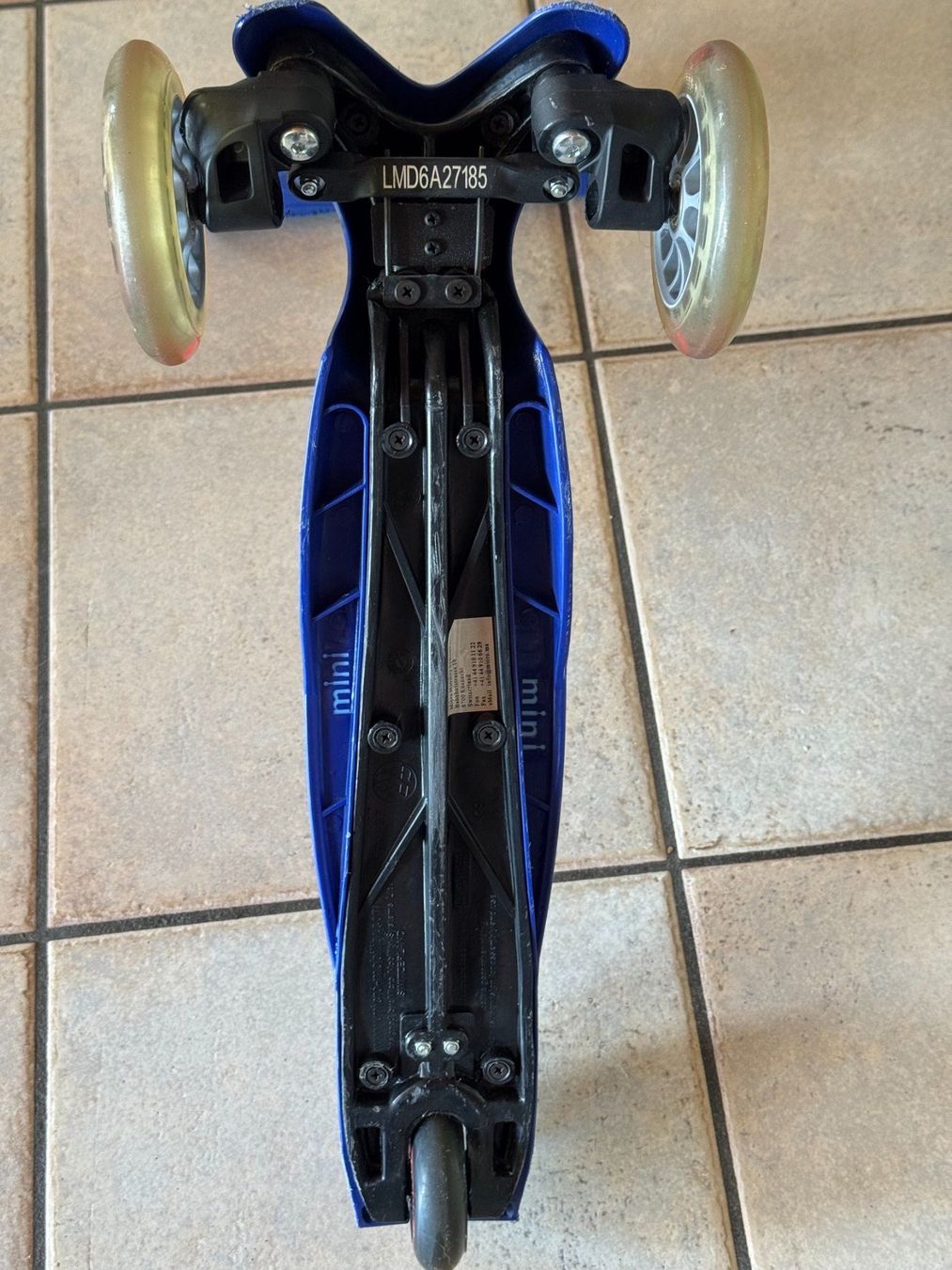 Micro Kickboard: Micro Mini Scooter - Bleu – Usato da La Neuveville venduto da Bernie00 4