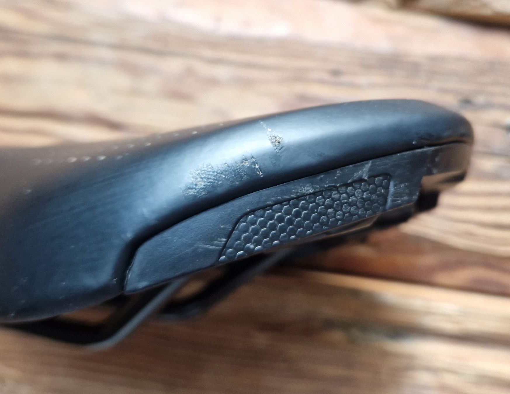 Specialized Pièces détachées: Specialized Bridge Sport Sattel 143mm – D'occasion à Glattfelden par AebiCycles 2