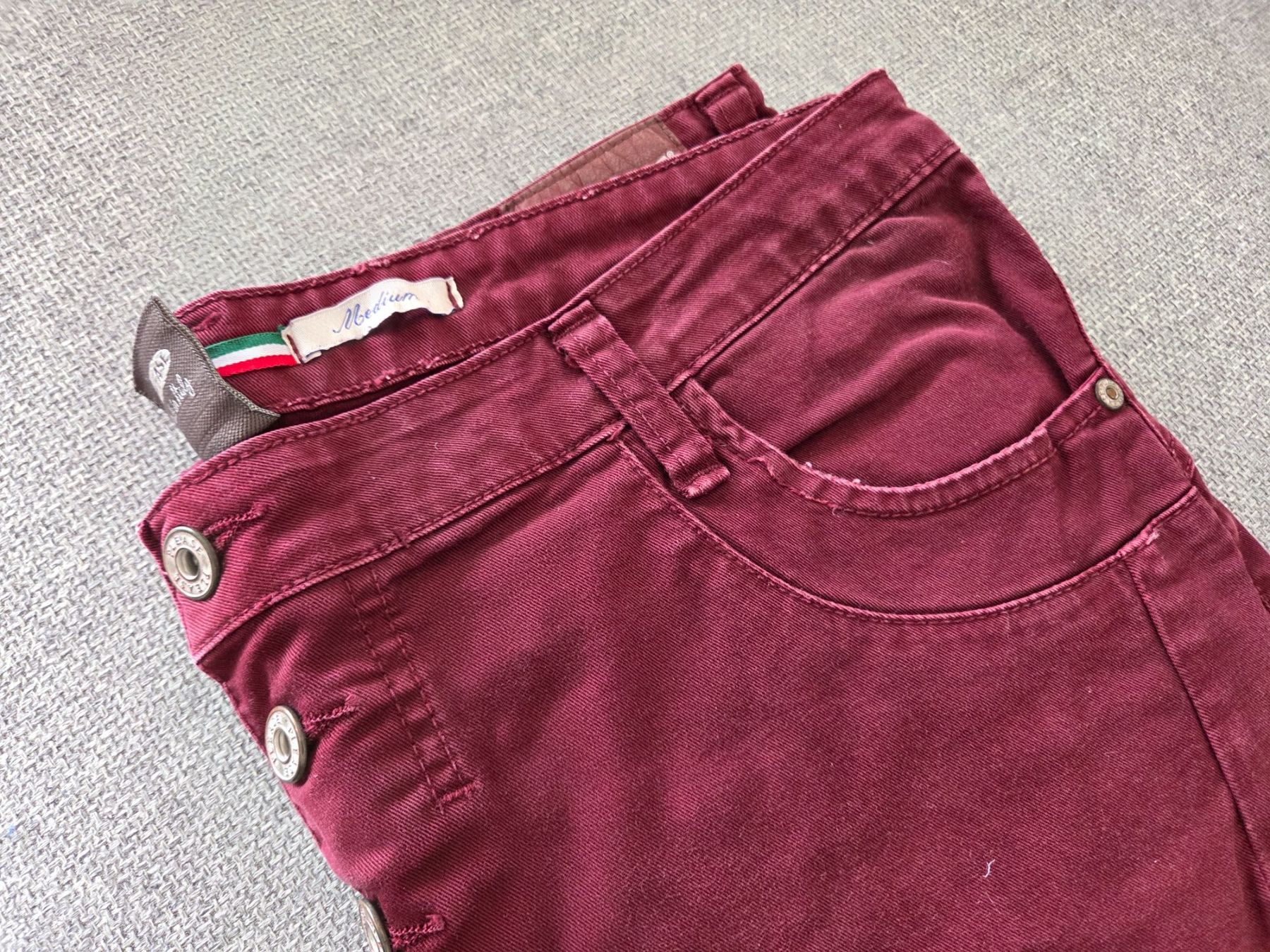 Please Jeans Jeans: Jeans Please M red – Gebraucht aus Villars-sur-Glane von Bolinot 1