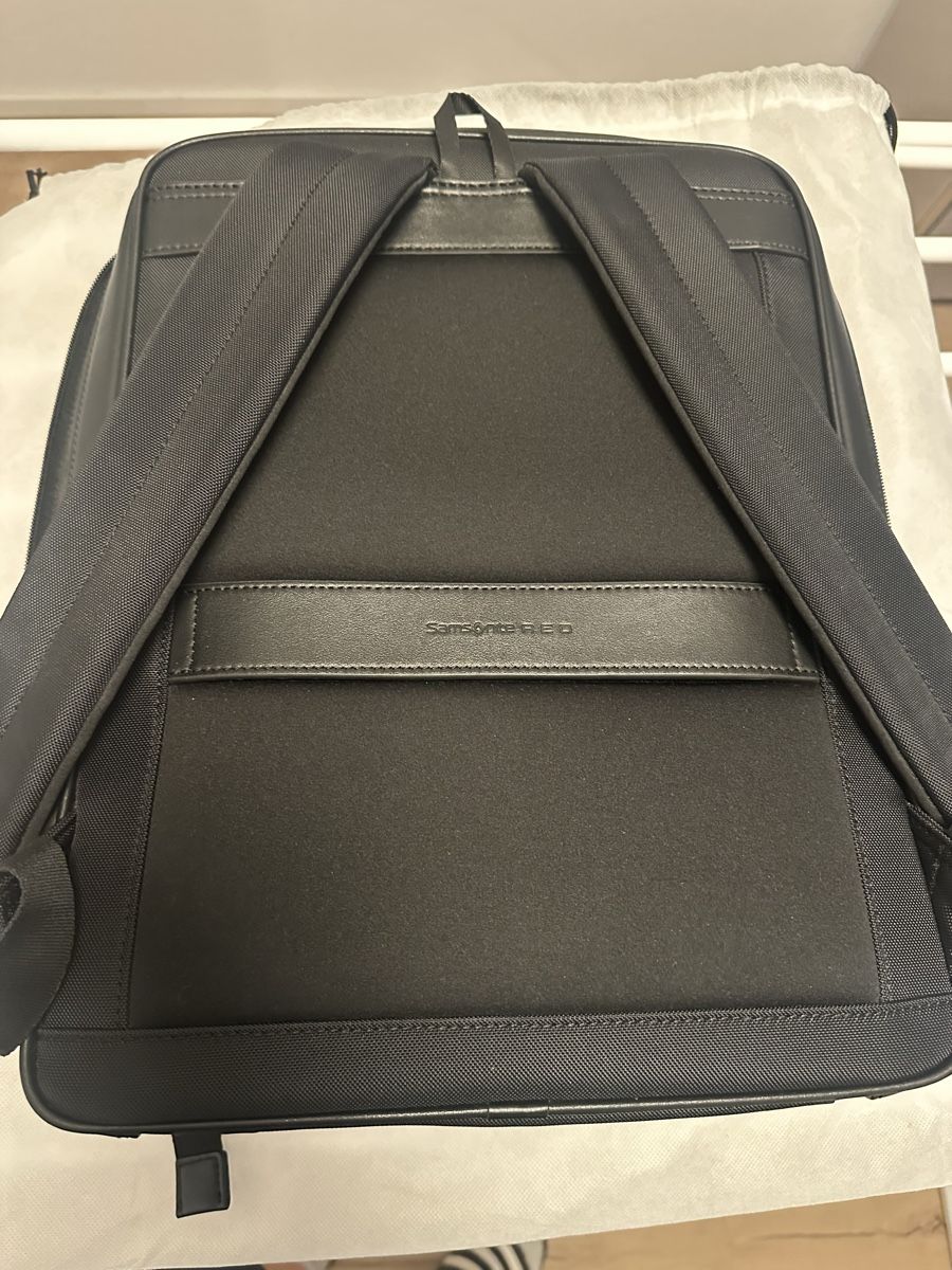 Samsonite Zaini: Samsonite Wayburn Rucksack - Neuwertig! – Nuovo (secondo la descrizione) da Seewen SZ venduto da Celoxe 2
