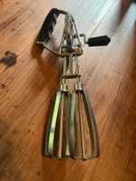 Antiker Handmixer/Schwingbesen