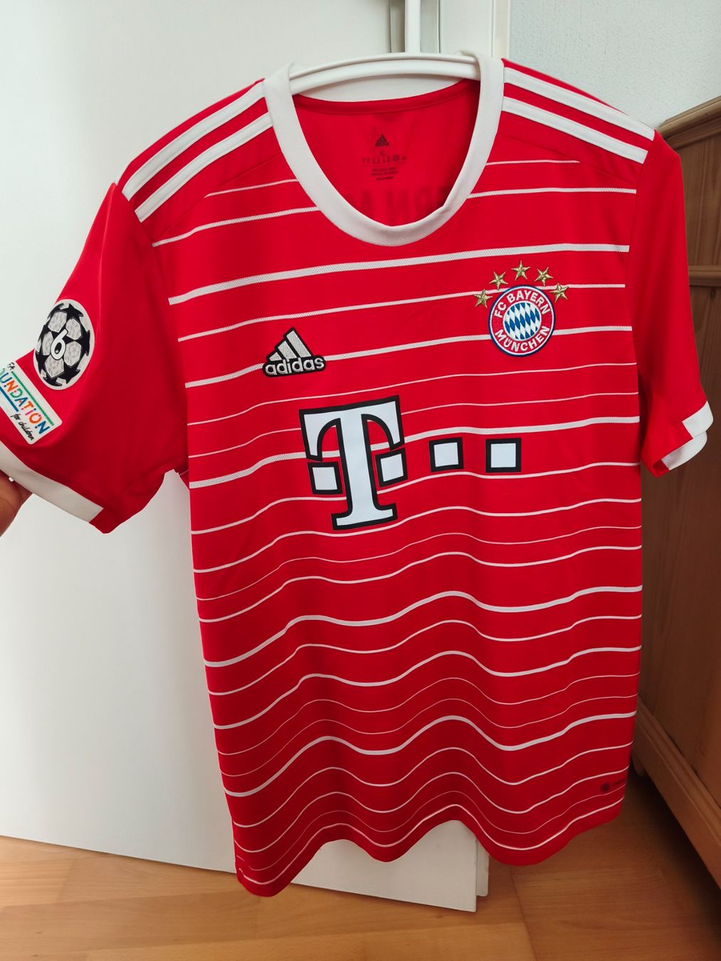 Bayern München Canottiere & Pantaloni: FC Bayern Trikot Kimmich XL – Usato da Igis venduto da jan_6c69