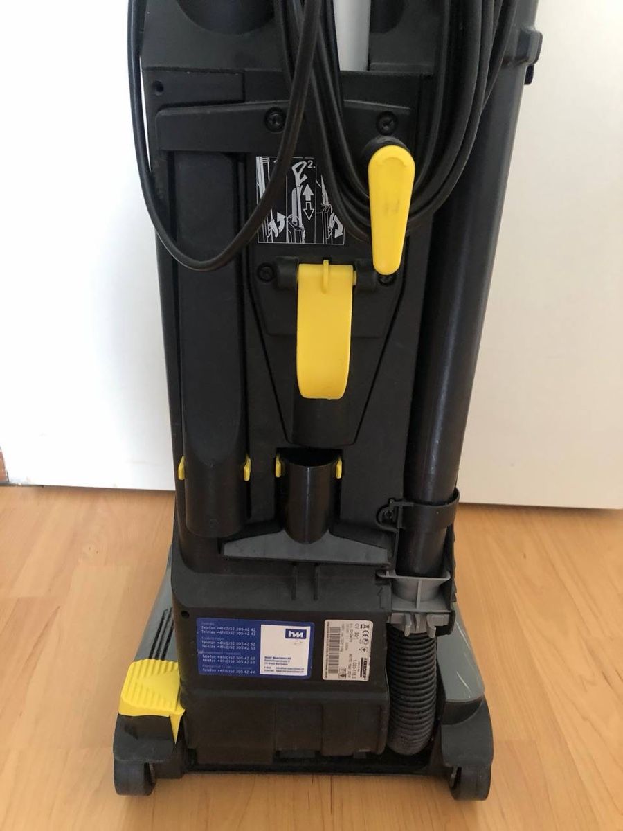 Kärcher Aspirapolveri & Accessori: Kärcher CV30/1 TEPPICHBÜRSTSAUGER – Usato da Thalwil venduto da SlavStore 2