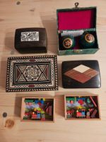 3 Holzdösli, 2 Klangkugeln, 2 Mini-Puppenstubenbilder 3D