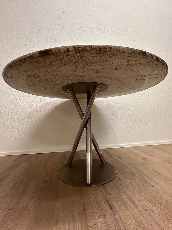 Tavoli: Moderner Granit-Esstisch mit Edelstahlgestell – Usato da Obernau venduto da Arche_Noah_Brocki 3