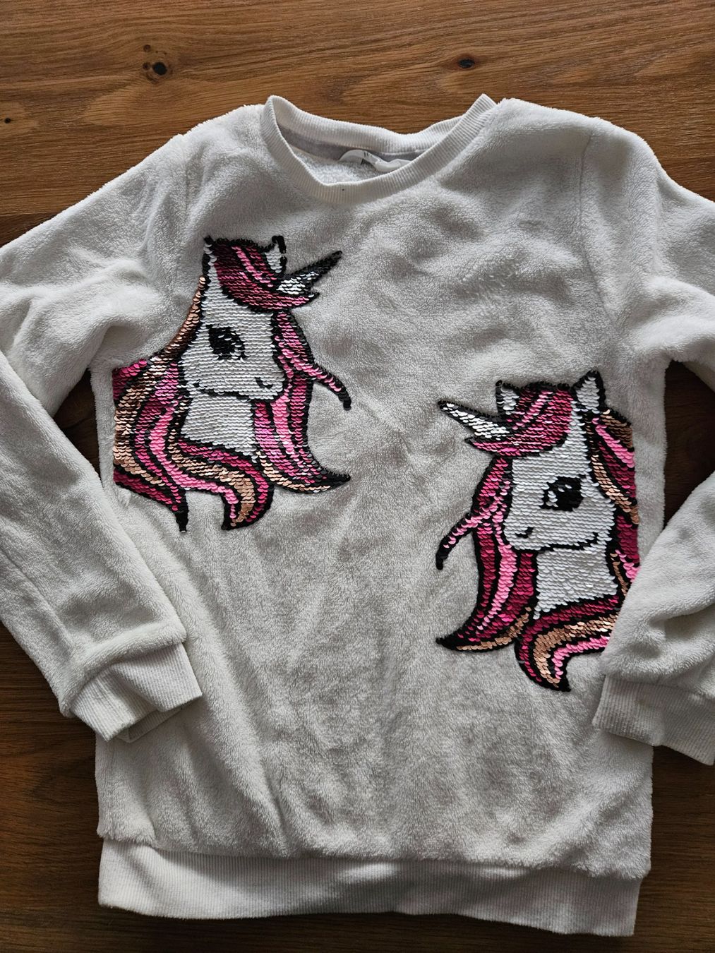 H&M Maglioni & Felpe: H&M Kuschelpullover Gr. 134-140 – Usato da Engelburg venduto da ynnoc19