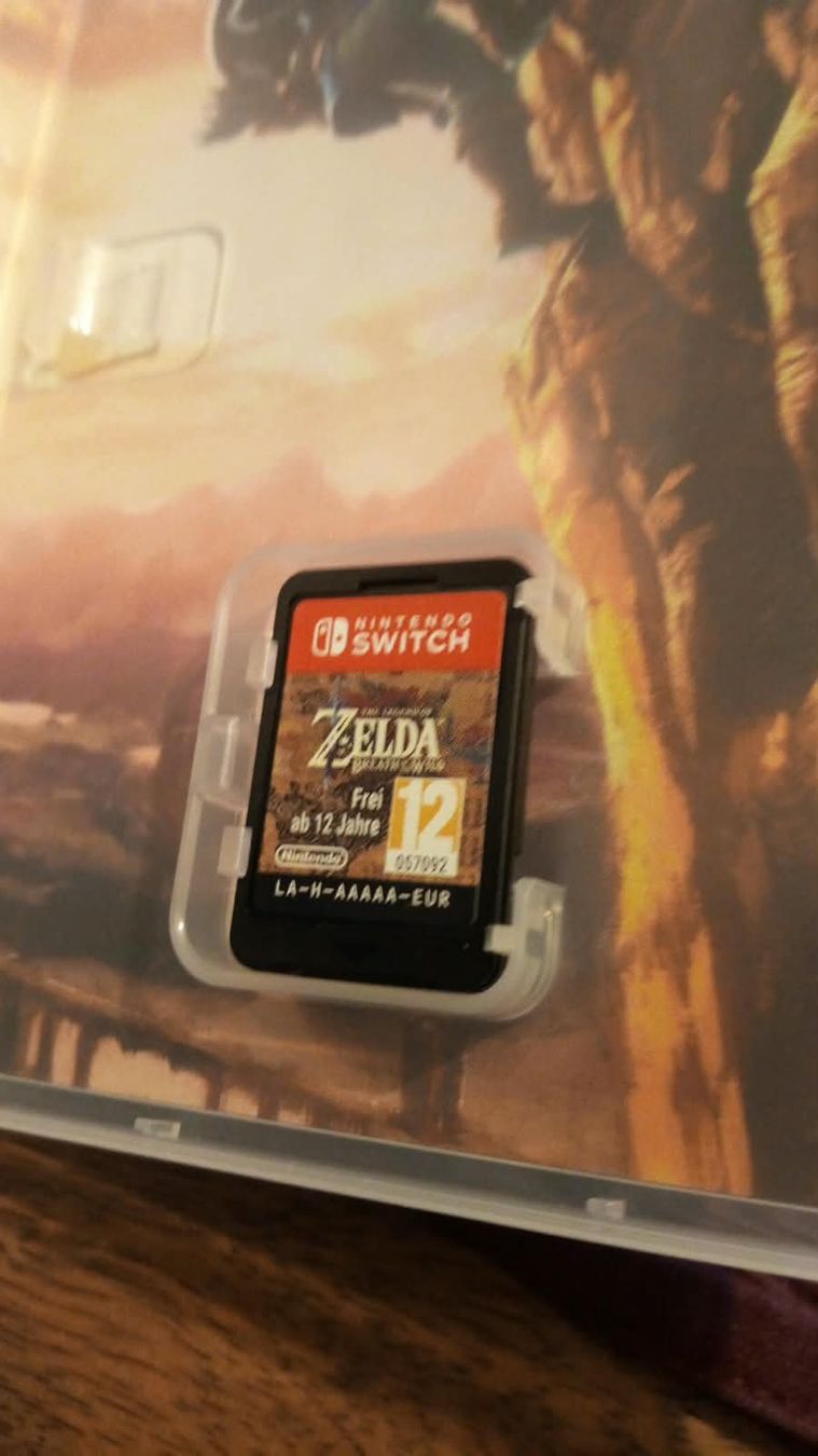 Nintendo Giochi: Zelda BOTW - Switch – Usato da Rorbas venduto da clearcutcaptain 2