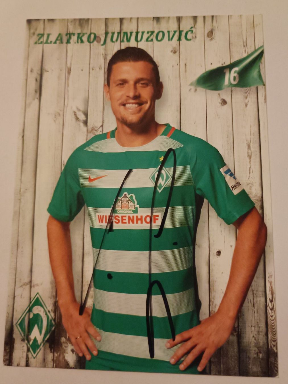 Autografi: Zlatko Junuzovic - Weder Bremen - Handsigniert – Usato da Menziken venduto da Artographs