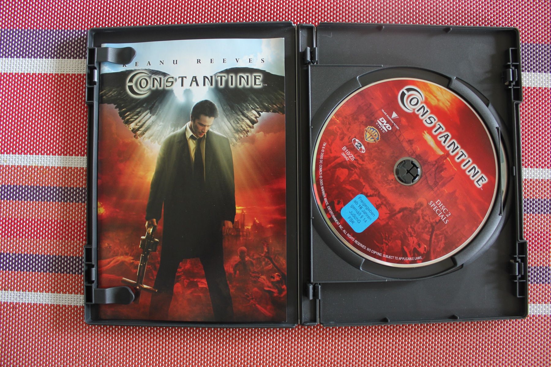 Tutti i DVDs: Constantine - 2-Disc Edition  DVD ( 1736) – Usato da Geroldswil venduto da Schlumpfine1973 1