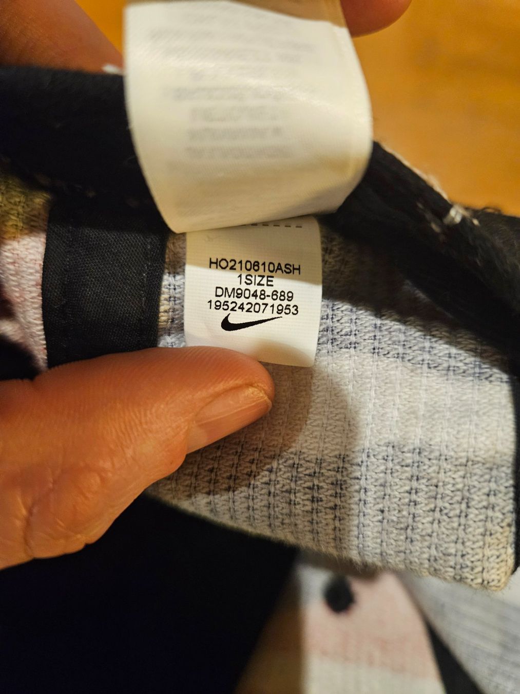 Nike Copricapi, berretti & cappellini: Casquette Supreme x Nike Camo – Usato da Ecoteaux venduto da floom 5
