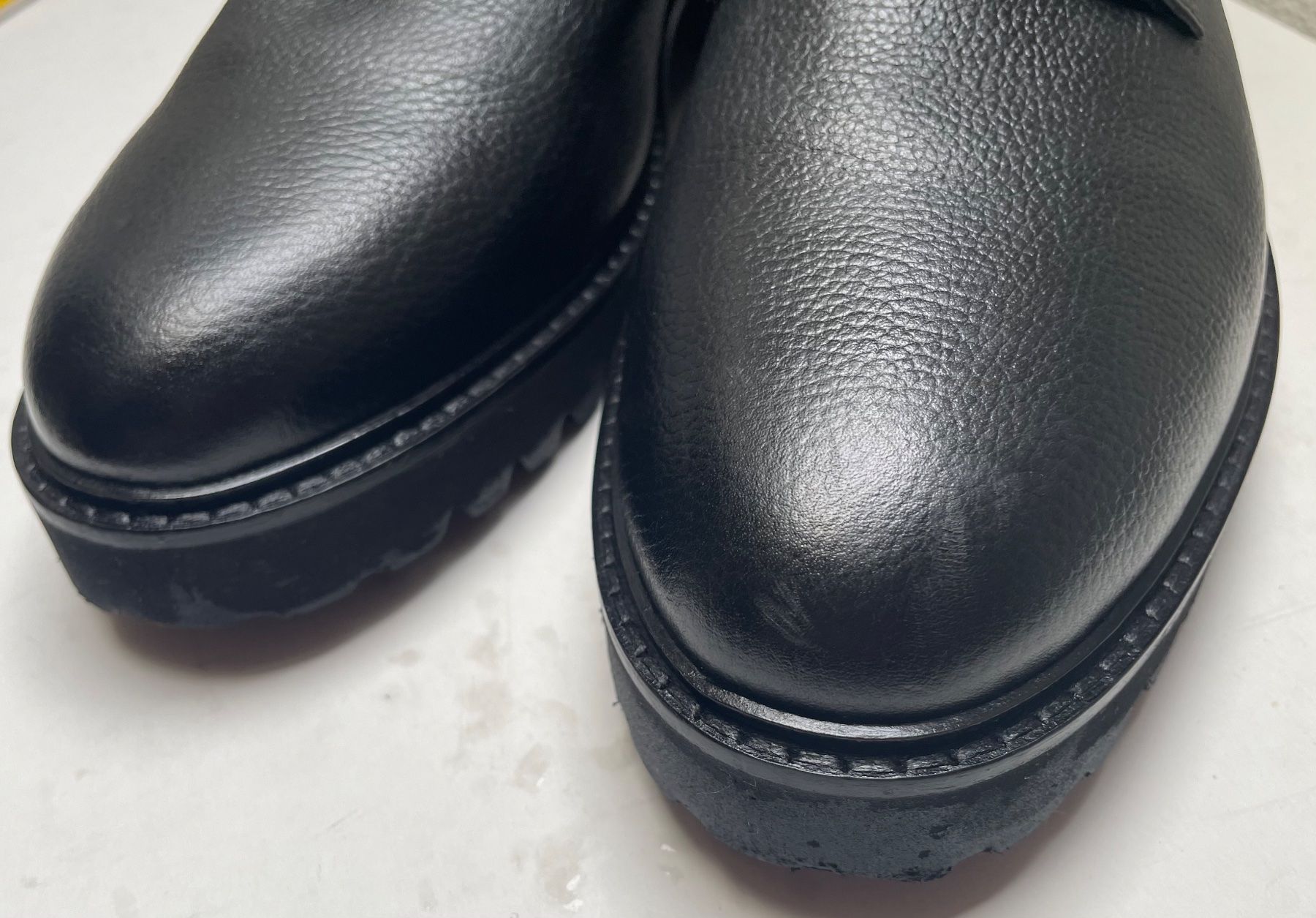 Massimo Dutti Scarpe da uomo: Schwarze Stiefel Gr 46 – Usato da Unterengstringen venduto da DeaundHeinz 2