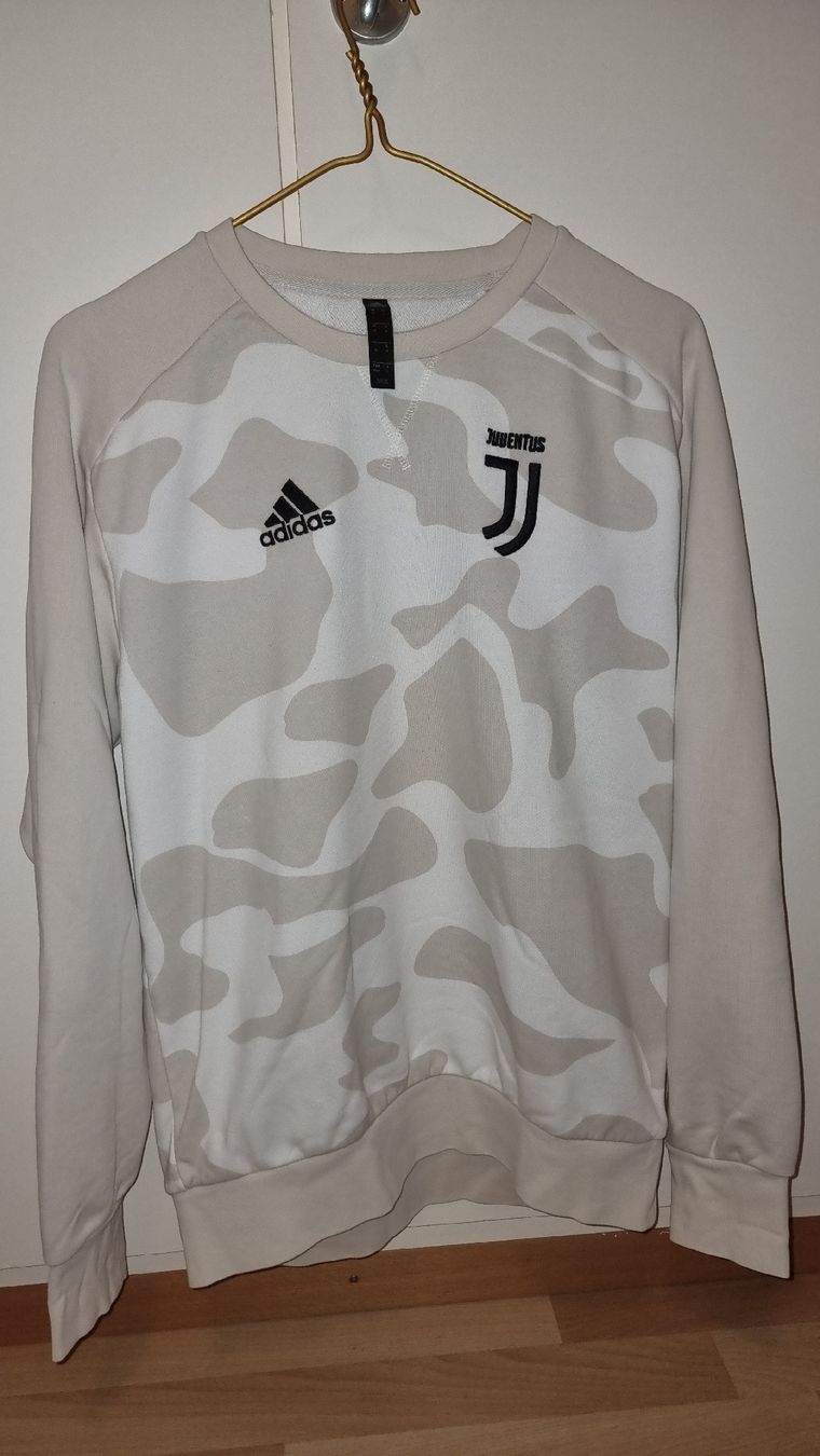 Adidas Maglioni & Felpe: Juventus Adidas Pullover Original – Nuovo (secondo la descrizione) da Flawil venduto da Heartbreaker