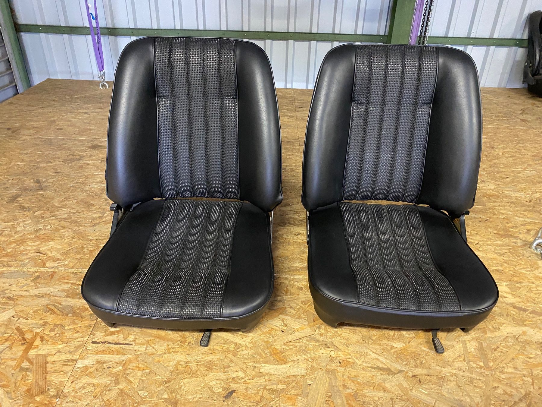 Alfa Romeo Toutes les pièces auto: Alfa Romeo Bertone Sitze – D'occasion à Algetshausen par huber21 1