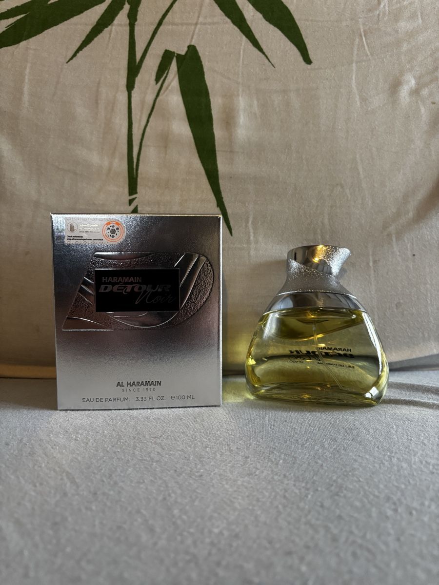 Profumi & Eau de Toilette: Détour Noir - Al Haramain – Nuovo (secondo la descrizione) da Walchwil venduto da jonas_hh 1