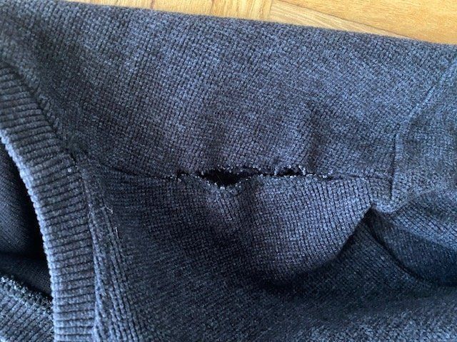 Maglioni & Felpe: Herrenpullover grau Grösse 2  L/XL – Usato da Emmen venduto da Aribini 1