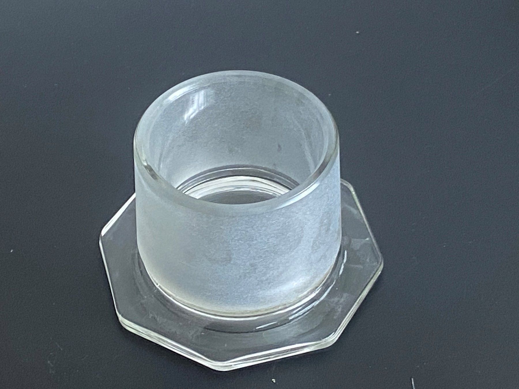 Verres: Glasstopfen mit NS 85/53 Schliff, weiss – D'occasion à Unterengstringen par Lastchance 1