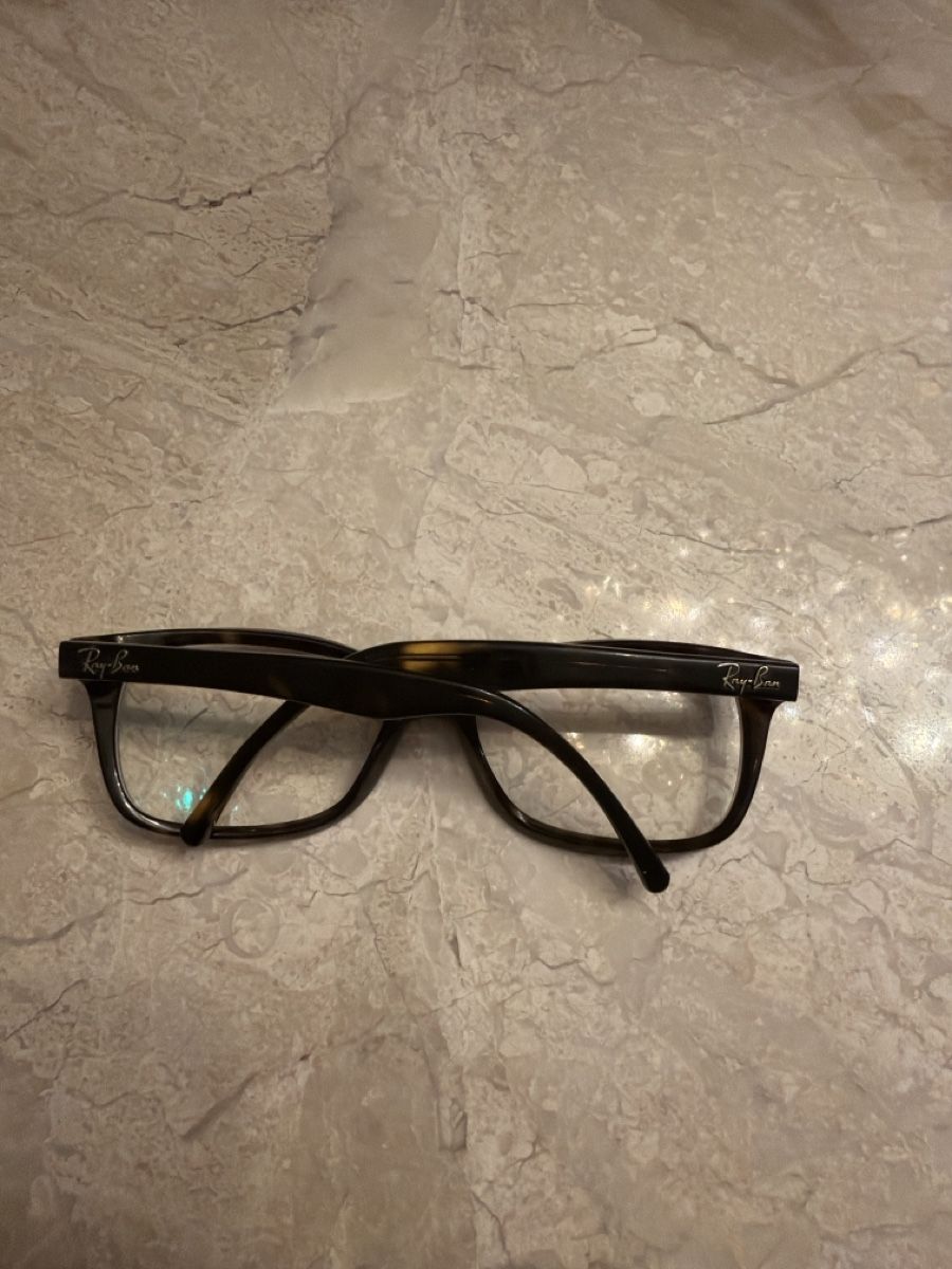 Ray-Ban Occhiali & Lenti: Rayban Brillenfassung getragen – Usato da Aarau venduto da Daniella97 1