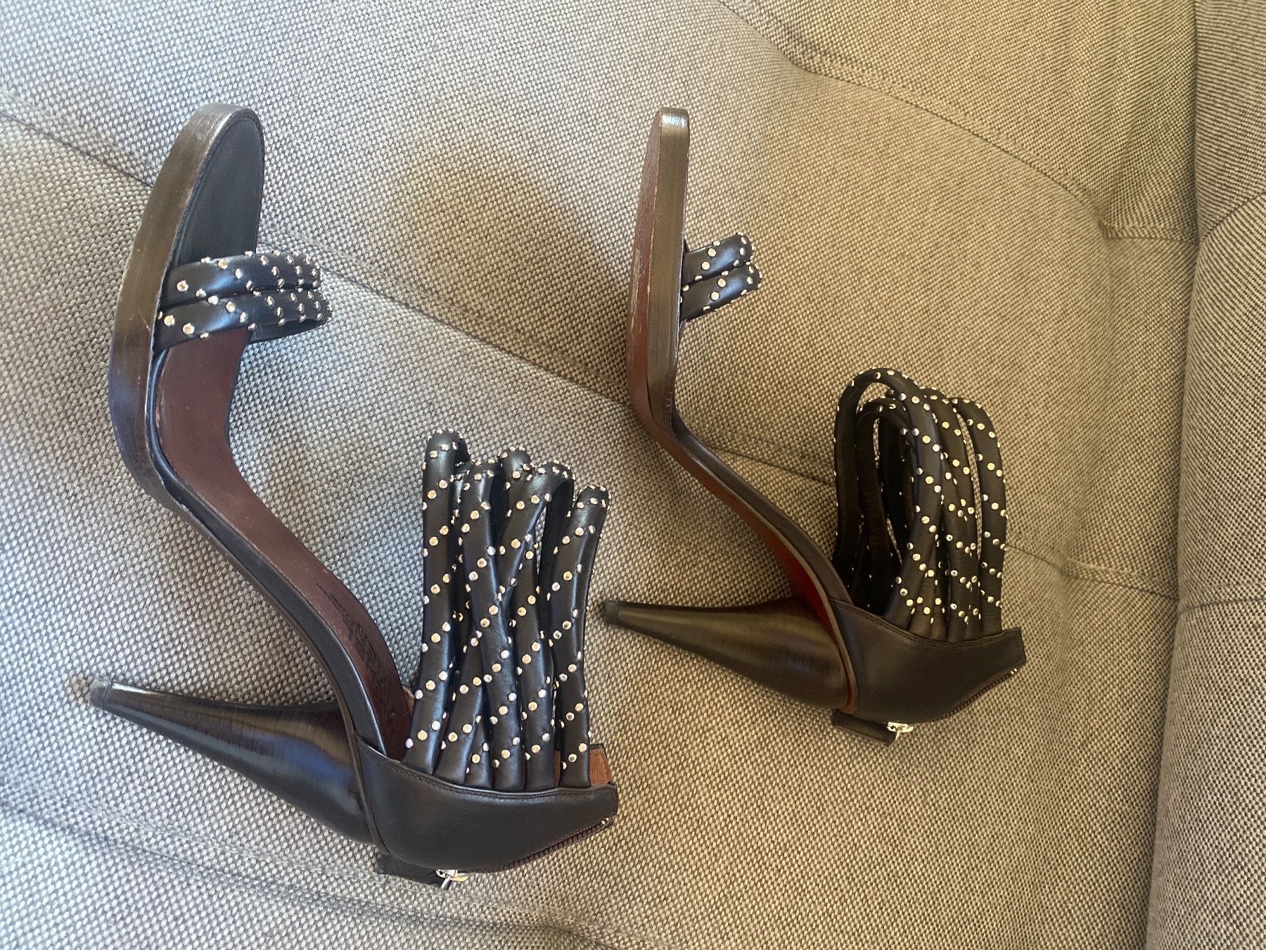 Scarpe da donna: Michel Vivien sandales – Usato da Genève venduto da Cicin 1