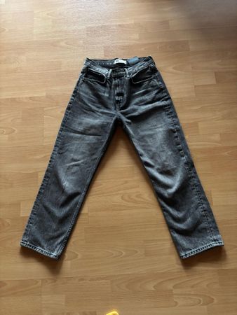 Jeans Zara grau straight fit / cigarre cut grau Grösse 38