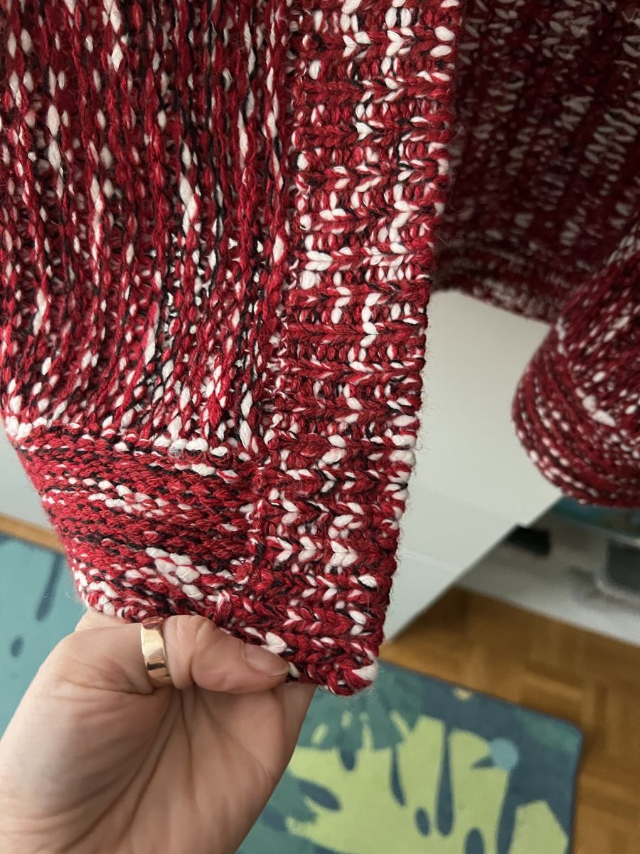 Pullover & Sweatshirts: Cardigan neuf taille 40 – Gebraucht aus Savagnier von Pivovar2 1