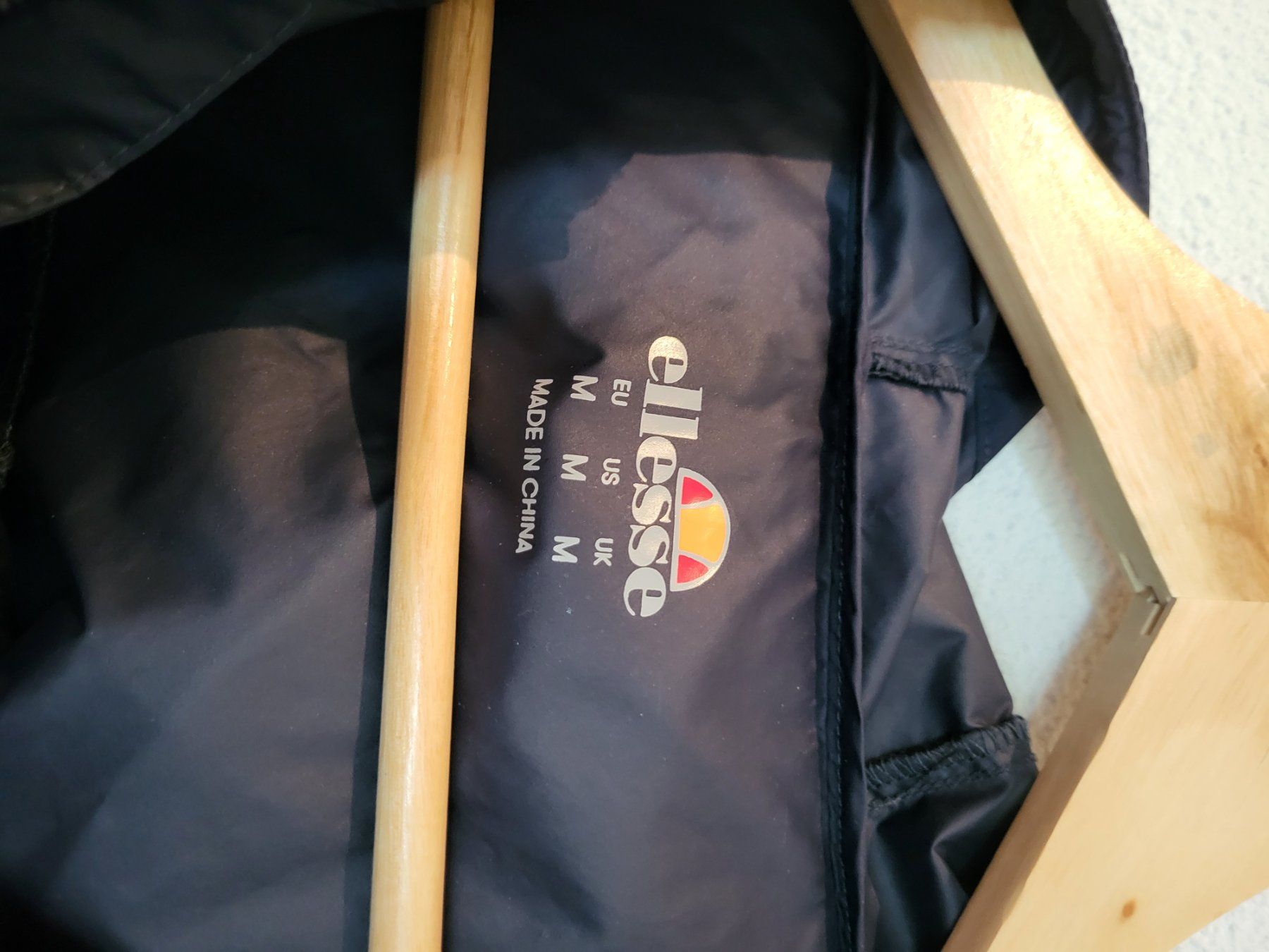 Ellesse Giacche: Veste coupe-vent Ellesse, taille M – Nuovo (secondo la descrizione) da Premier venduto da lio_nvy5 3