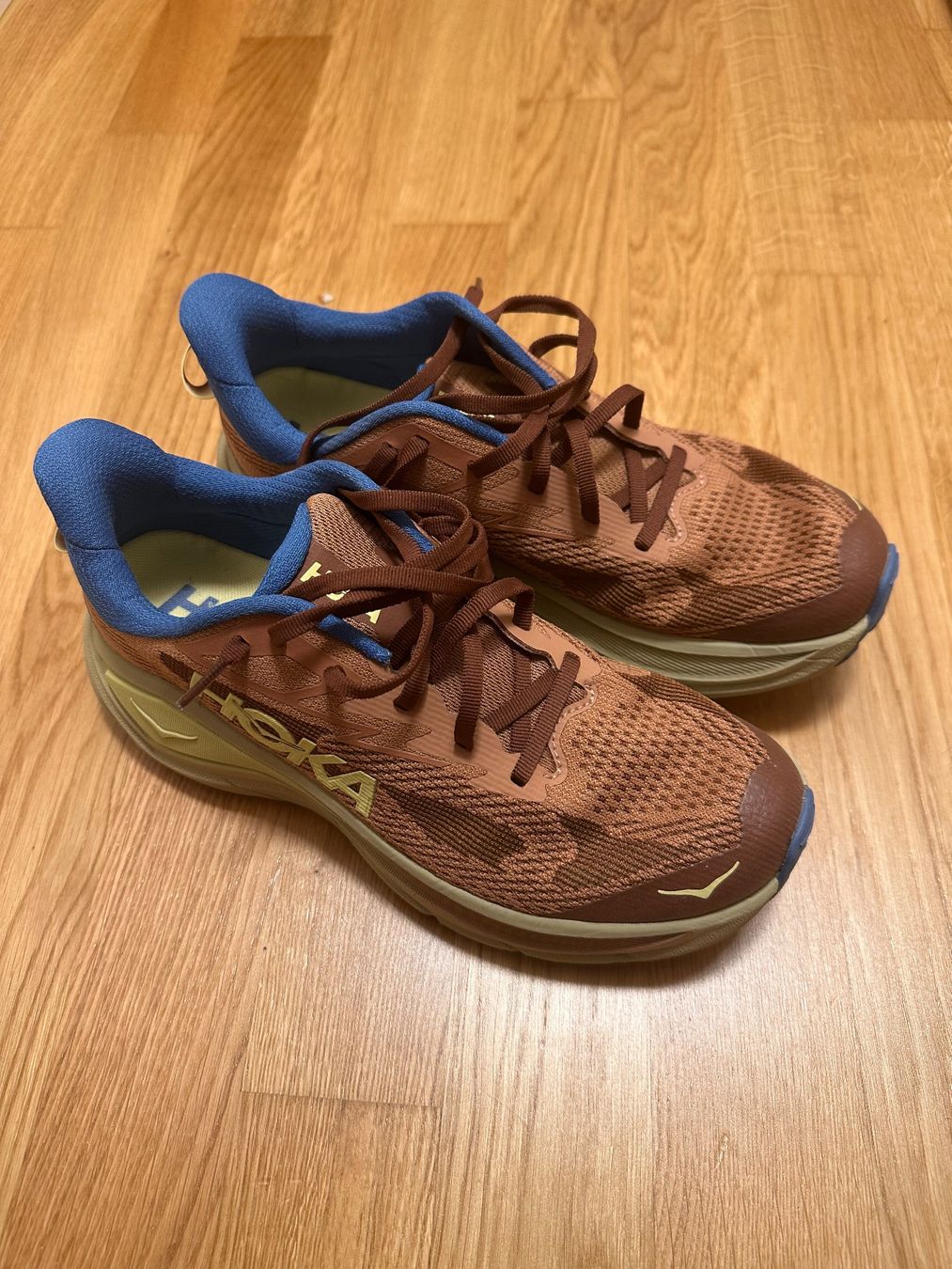 Scarpe da uomo: Hoka Challanger 8 Laufschuh/Trailrunschuh – Usato da Niederurnen venduto da Smiritee 1