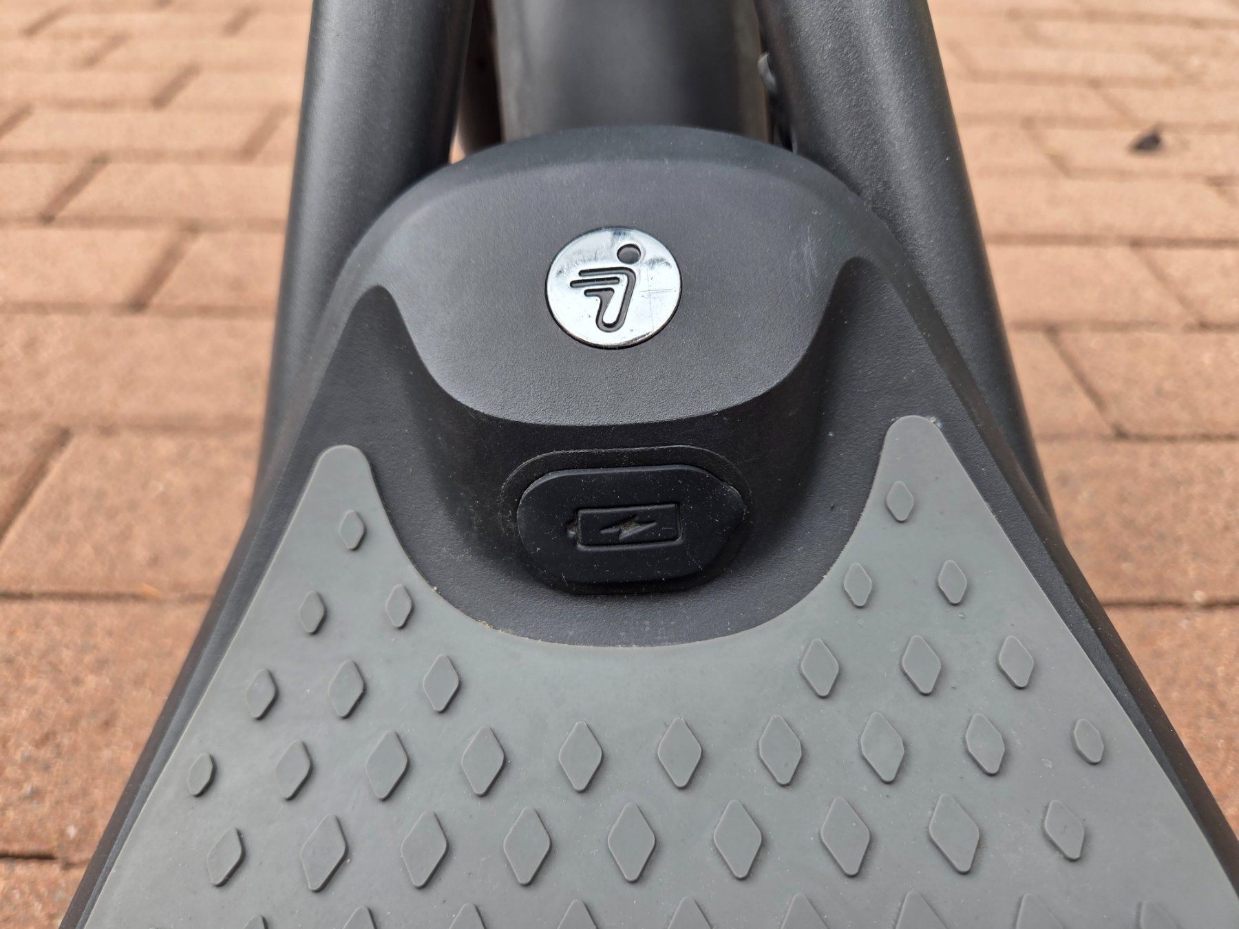 Scooter: Segway-Ninebot F20d E-Scooter – Usato da Riehen venduto da san_2v79 7