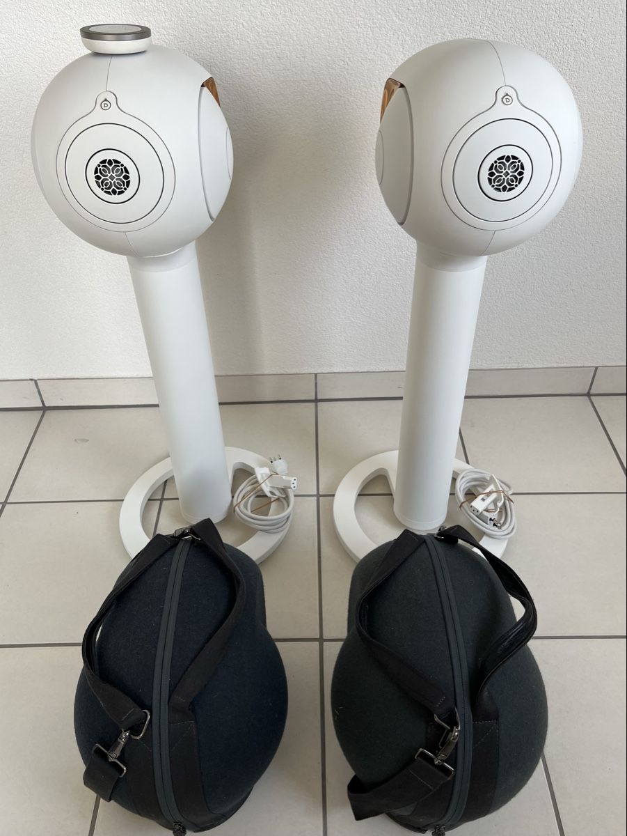 Devialet Casse acustiche: Phantom Devialet 108 db gold stéréo + accessoires  – Usato da Delémont venduto da YBroquet